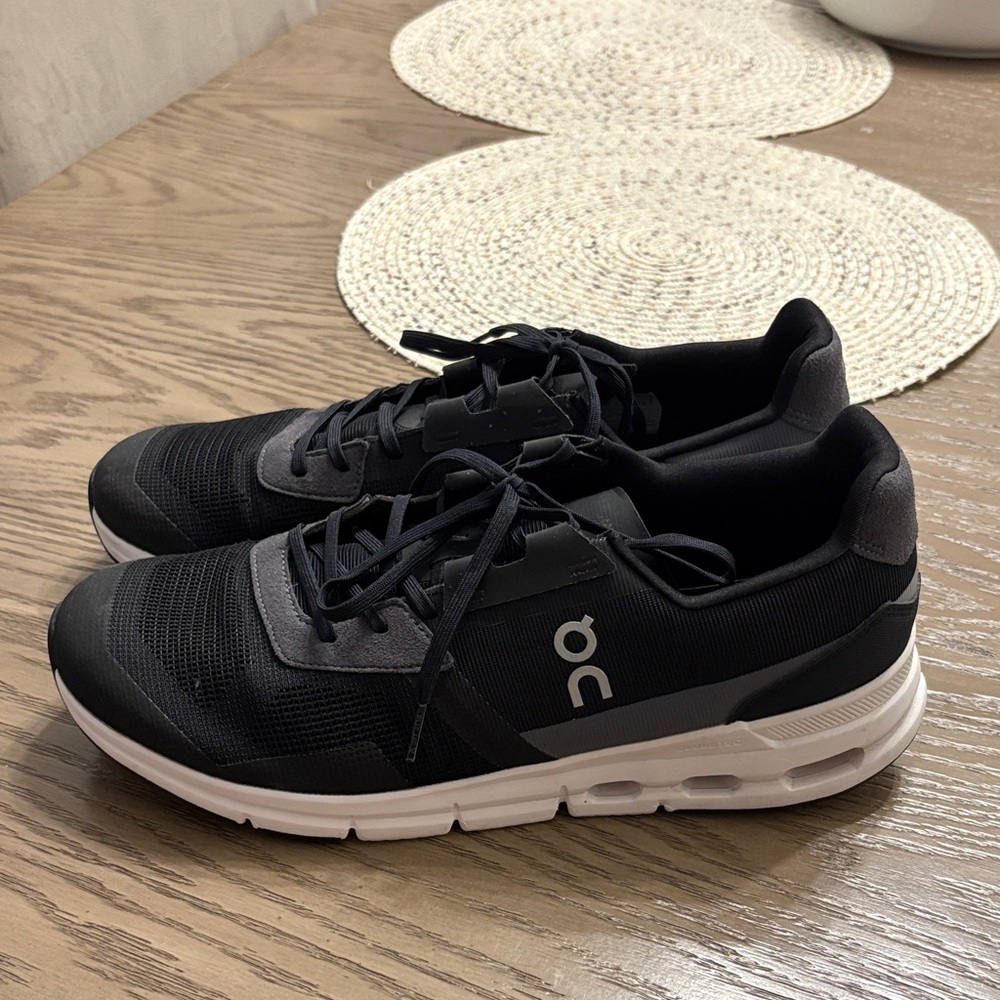 On Running Men’s Black and Gray Athletic Sneakers- Cloudrift 11.5